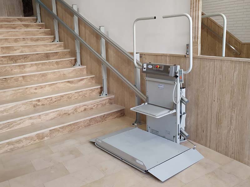 Salvatec Stairlift