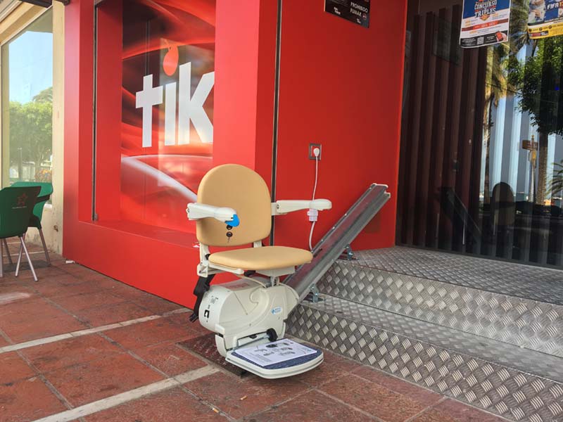 Salvatec Stairlift