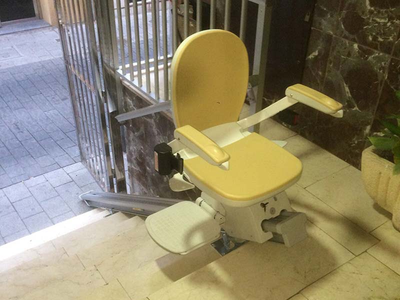 Salvatec Stairlift